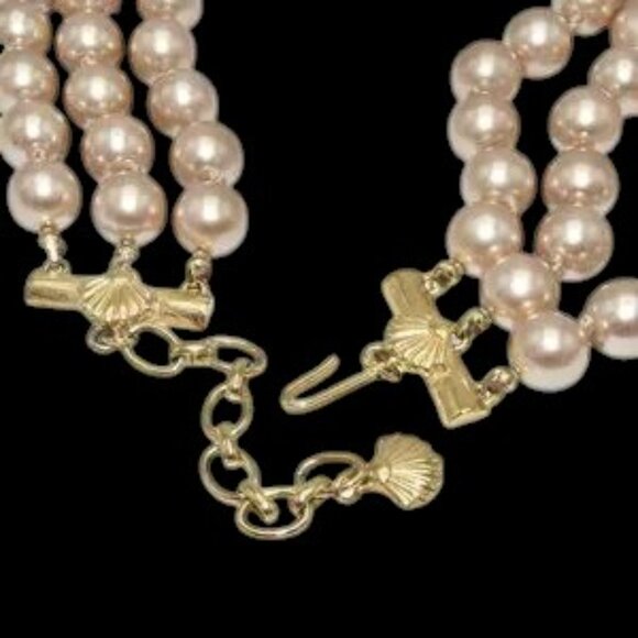 Vintage Richelleu Triple Strand Faux Pearl Necklace & Earring Set - Picture 5 of 8